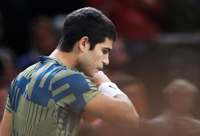 半岛体育app下载-“玻璃人”阿尔卡拉斯再退澳网 德约等三人冲击第一